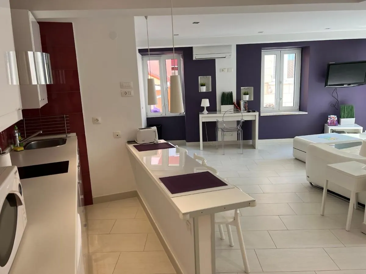 Costantini 10 Apartment Rovinj