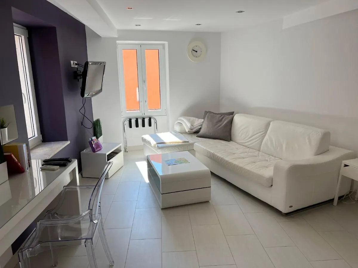 Costantini 10 Apartment Rovinj Croatia